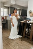 I feel very pretty in this dress - and can wear the sleeves two ways! - Lyda M.
