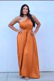 Jumper flows really nicely, looks like a dress but it's a jumper. Rust color is beautiful. - Leimomi T.