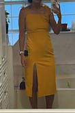 Love the color and material. Keeping this for a wedding we have coming up! - Alicia N.