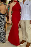 Uno de mis vestidos favoritos ! Es muy elegante. Lo hubiera pedido de talla XS me hubiera quedado mejor pero aún así está muy bien. - Gaëlle B.