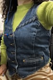 This is really nice; this is not too thick, not too thin. I believe that this is tad on the larger side, there is the adjustable in the back. I love it - Yurany N.
