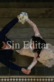 El diseño super lindo, ajustable, muy fino y elegante, este vestido lo use para mi boda y sesión de fotos. - Pamela B.