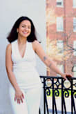 I loved it so much! I used for my graduation photos and it fits perfectly. - DÃ©bora F.