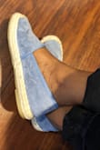 Very very comfortable shoes and very light. - Miriam N.