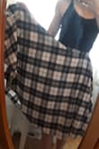 Ideal fall skirt. Initially I ordered it in red and navy but it ended up not actually being in stock. But I am actually just as fond of the black and white! The skirt is soooo full! And it is also really comfortable. I think this will be a staple in my autumn wardrobe, but perhaps summer too! - V. R.