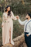 So beautiful! Perfect for engagement photos! - Nathaly P.