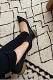 I wanted something i can wear at work and something for on the go shopping very comfortable and elegant at the same time - Armig E.