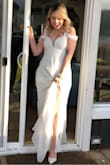 It worth every single penny. I would love have ordered size XS bc I felt it just a little bit big on the bust and long but was just a little, not big deal.
I loved the fabric and the color.
Lulus made me look simple but beautiful in my wedding day = - Andrea D.