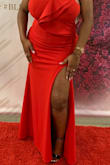 This is my second dress from Lulus and once again, it did not disappoint! I wore this for my aunts 50th dinner celebration and best believe everyone had their eyes on me! What I love most about the dress is the sophisticated fit that you get from wearing it! It just looks like it was tailor made for me! Quality is top notch too! I bought this in a size large and I'm not wearing a bra! Just a shape wear! - Ofure M.
