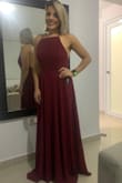 Soy de PR el producto me llego en menos de una semana en perfectas condiciones.  La tela es tal cual ves en las fotos, es perfecta como traje de "boutique".  Quede enamorada. Si llamas atención al cliente te atienden en español si lo solicitas y esta disponible su representante de habla español. - Sheila M.
