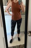 I like to tie mine. It was perfect for yoga! I went ahead and ordered the other color too! - Jessica B.