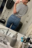 I'm in love with Agolde's jean colors! They are awesome! High quality jeans. They have a little bit of stretch so I'm ordering 29, and it fits good. Usually I'm 30 for 100% cotton jeans, and 29 for stretch jeans. - Karina R.
