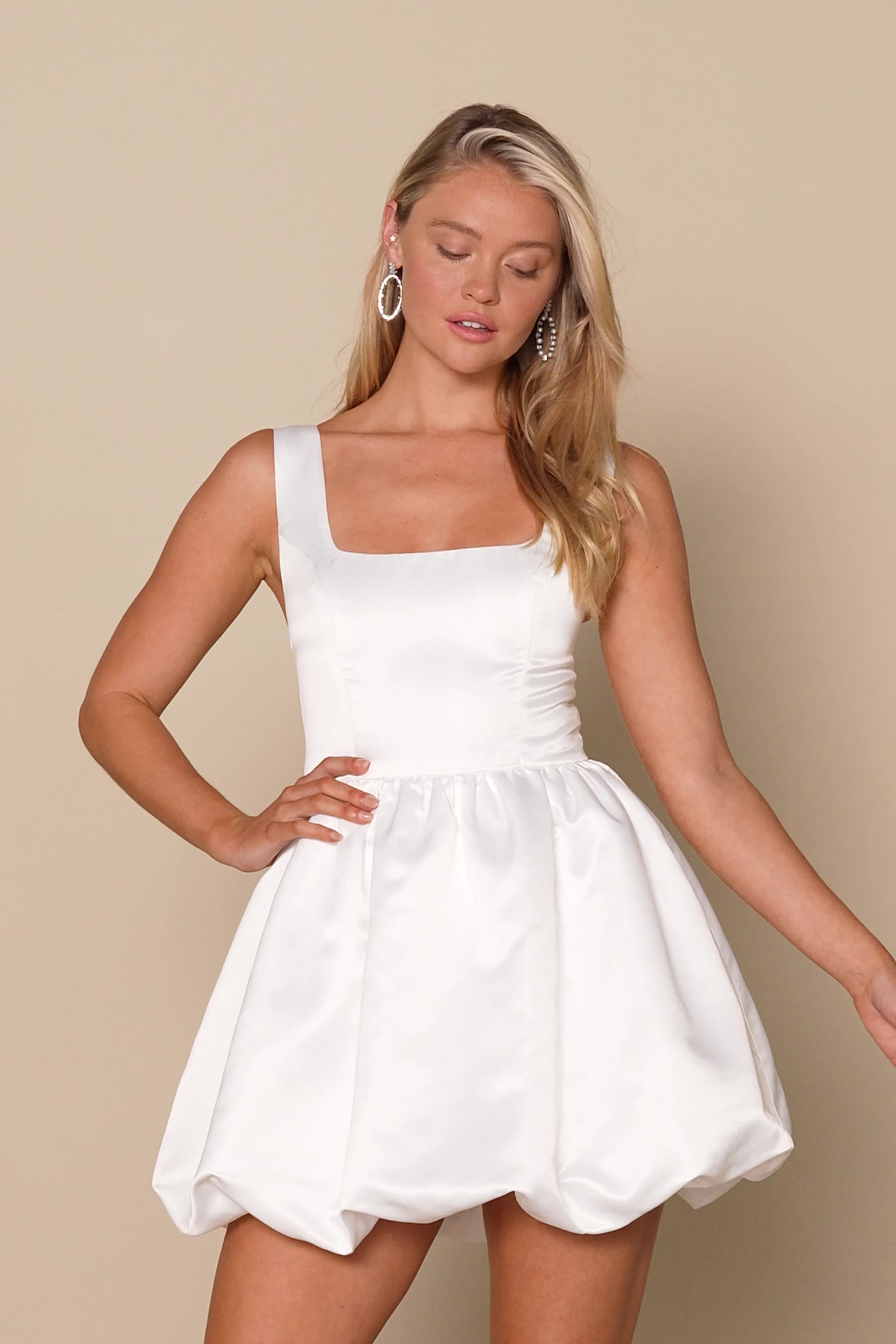 【LOULOUSEOUL】Ribbon Collar Mini Dress (White) 2316451_2_01_hero_Retakes_2025